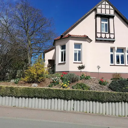 Stadtvilla Schoene Aussicht * Sternberg
